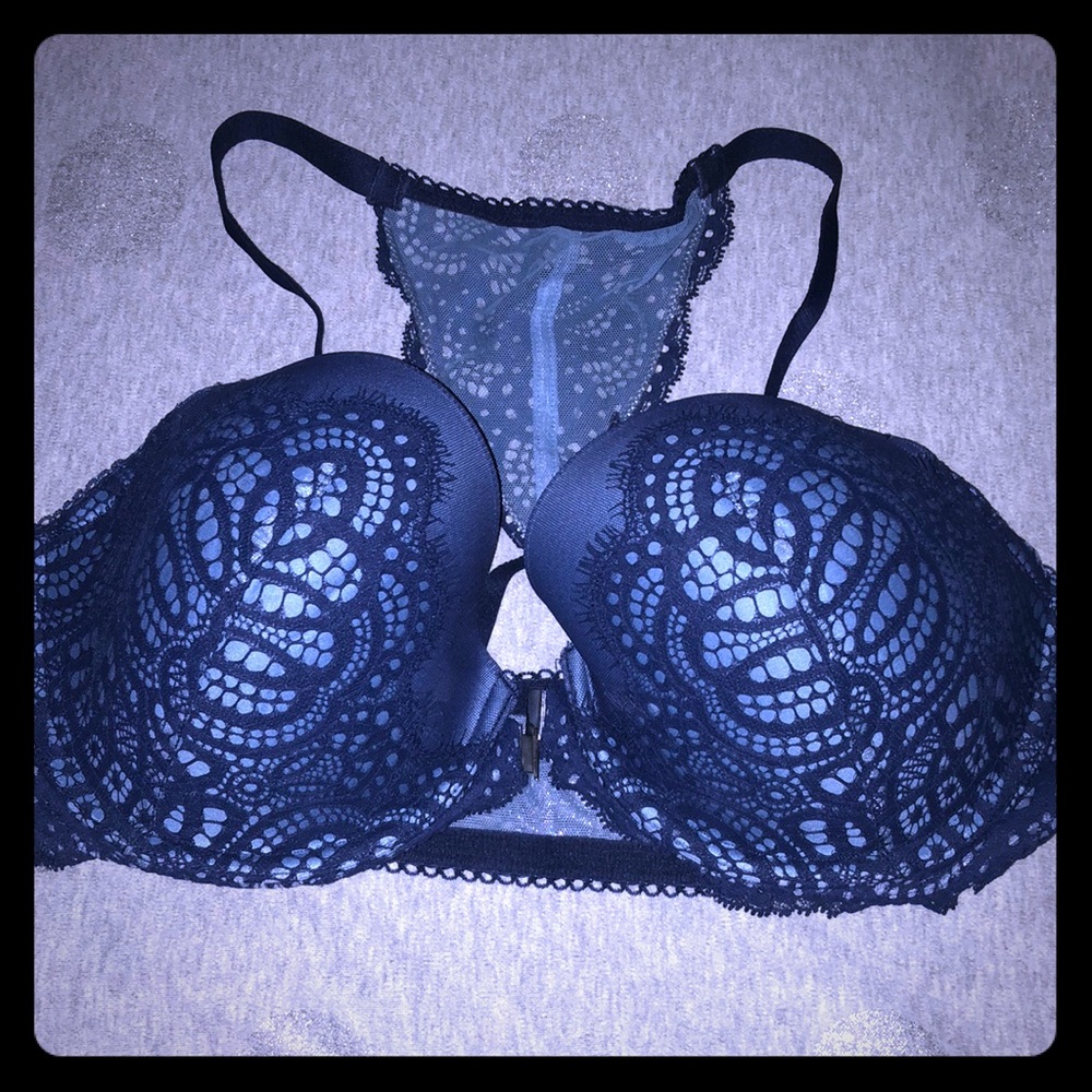 Vs bra